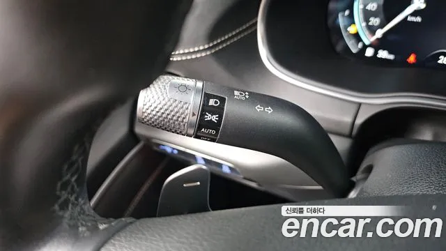Genesis GV80 — Фото автомобиля 28
