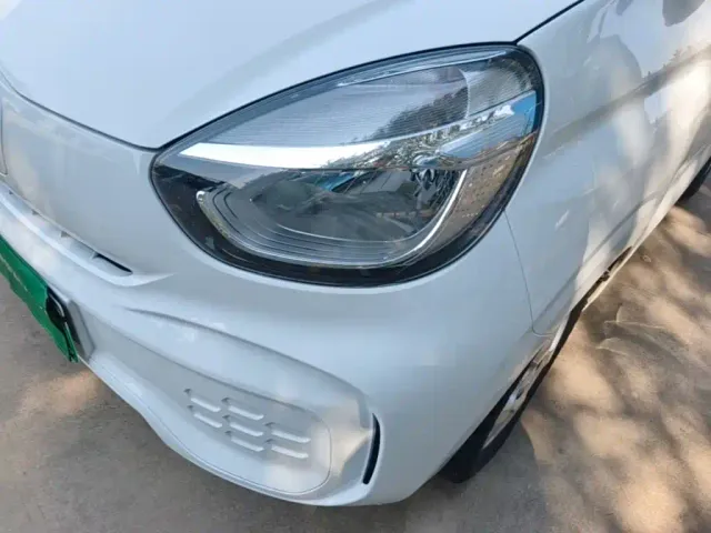 Roewe Clever — Фото автомобиля 23