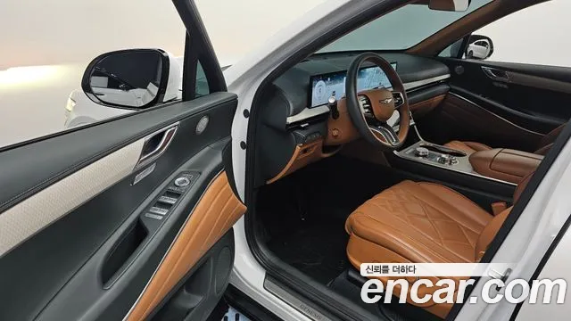Genesis GV80 — Фото автомобиля 15
