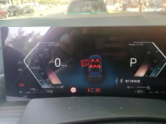 BMW X7 — Фото автомобиля 14