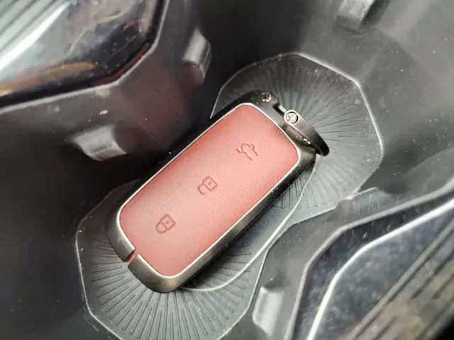 Geely Galaxy E5 — Фото автомобиля 8