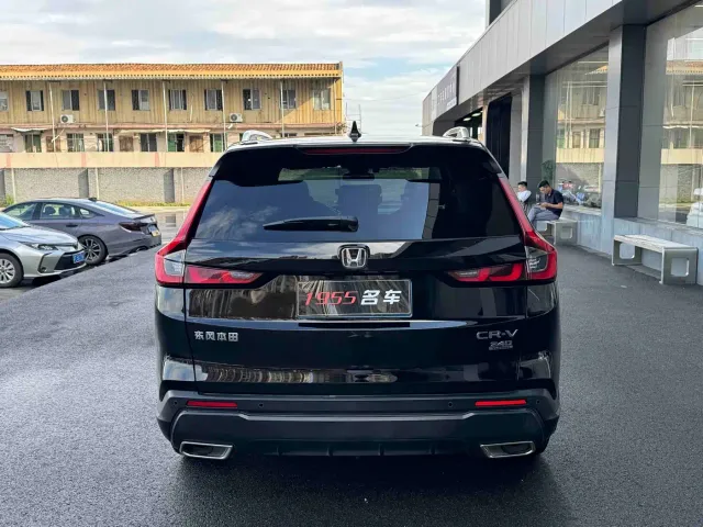Honda CR-V — Фото автомобиля 8