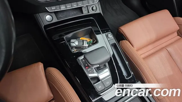 Audi Q5 45 TFSI quattro Sportback Premium — Фото автомобиля 9