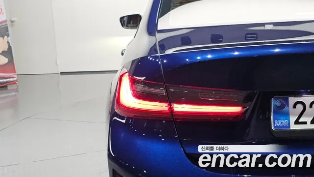 BMW 3-Series 3 серия (G20) 320i M Sport — Фото автомобиля 20