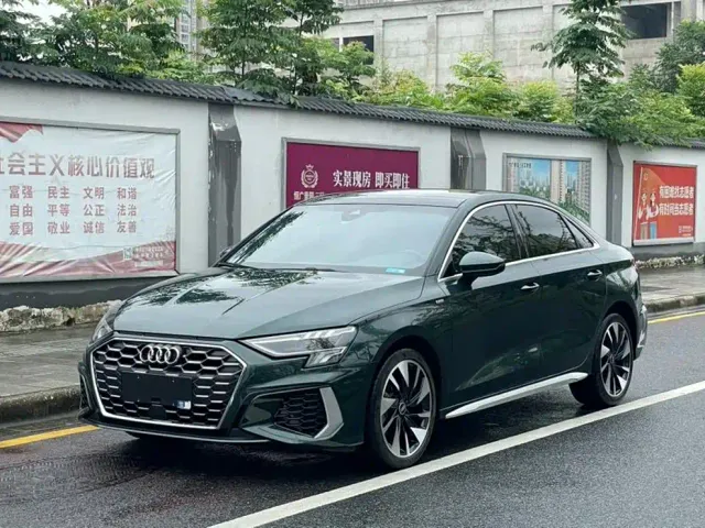 Фотография автомобиля — Audi A3
