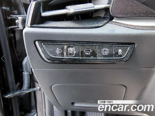 Kia Niro The All New — Фото автомобиля 12