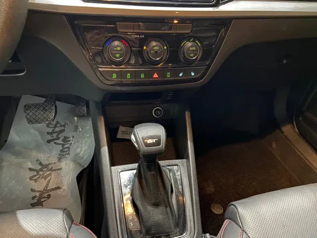 Skoda Kamiq — Фото автомобиля 21