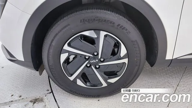 Kia Sportage Generation 5 — Фото автомобиля 5