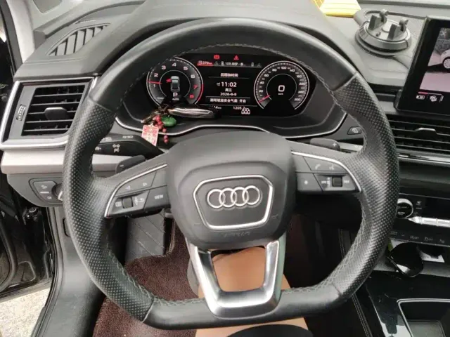 Audi Q5L — Фото автомобиля 15