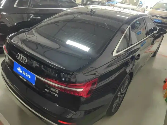 Audi A6L — Фото автомобиля 3