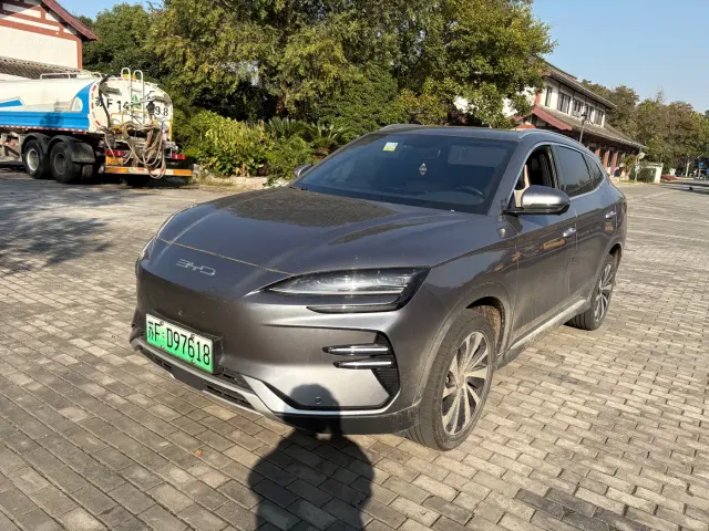 Фотография автомобиля — BYD Song PLUS
