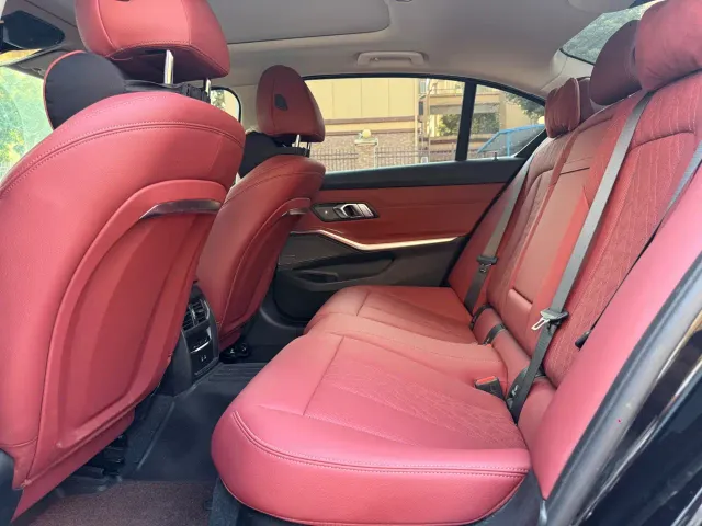 BMW 3 Series — Фото автомобиля 5