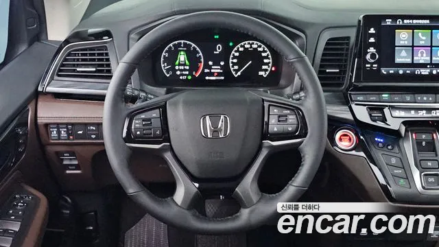 Honda Odyssey — Фото автомобиля 19