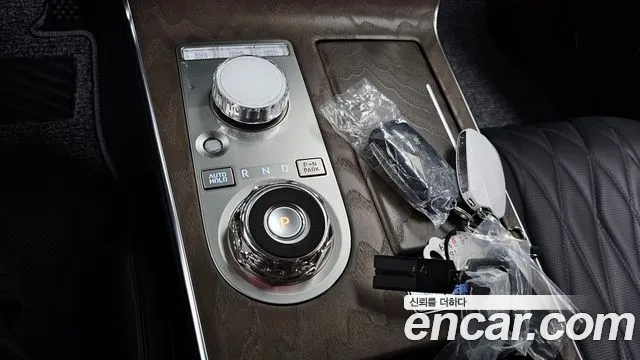 Genesis G80 Бензин 2.5 турбо 2WD — Фото автомобиля 9