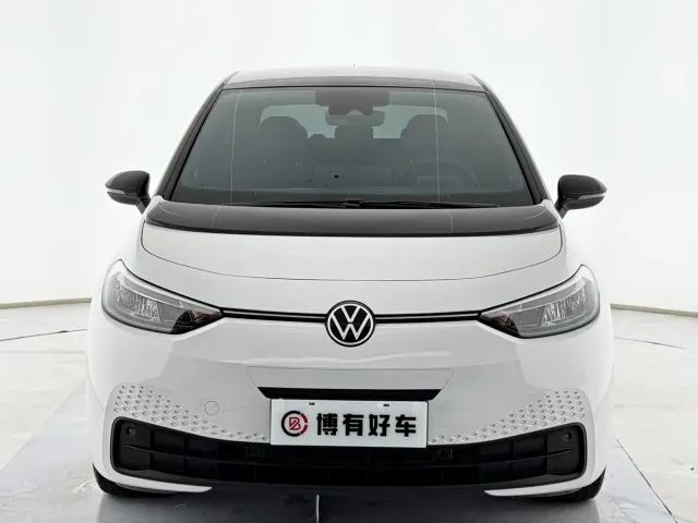 Volkswagen ID.3 — Фото автомобиля 2
