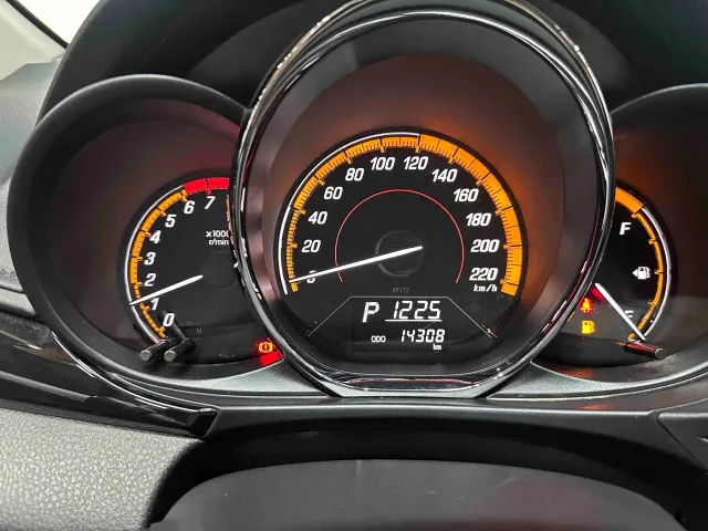 Toyota YARiS L Zhi Xuan — Фото автомобиля 21