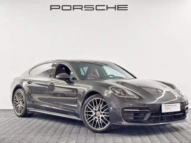 Porsche Panamera — Фото автомобиля 3