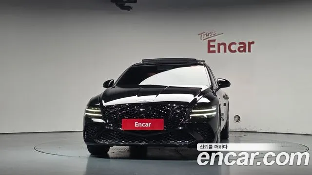 Genesis G80 RG3 — Фото автомобиля 3