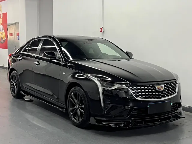 Cadillac CT4 — Фото автомобиля 3
