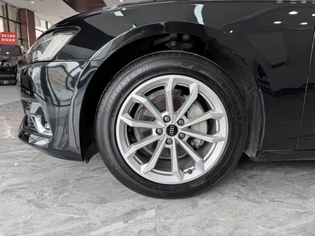 Audi A6L — Фото автомобиля 7