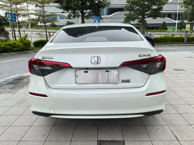 Honda Civic — Фото автомобиля 5