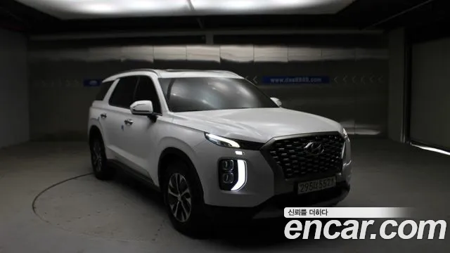 Hyundai Palisade Palisade Дизель 2.2 2WD — Фото автомобиля 20