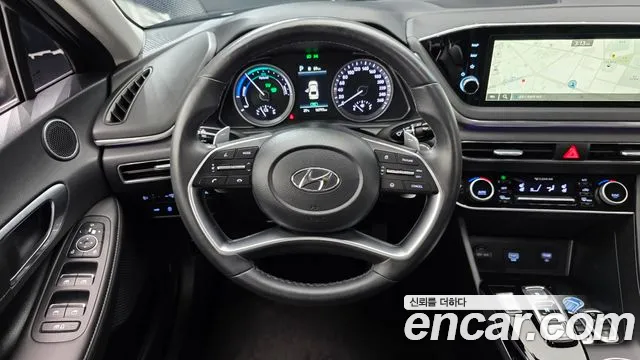 Hyundai Sonata — Фото автомобиля 14