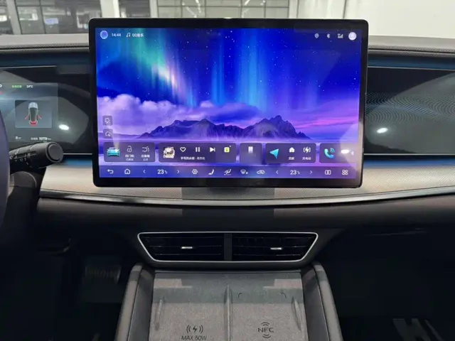 BYD Sealion 07 EV — Фото автомобиля 9