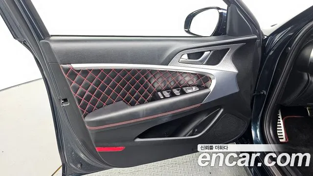 Genesis G70 G70 (New) — Фото автомобиля 24