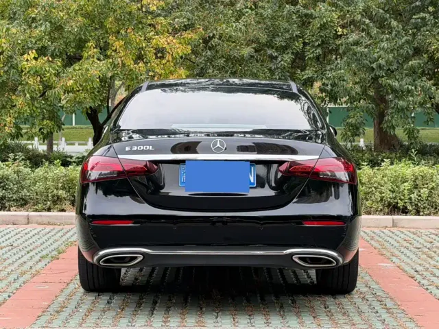 Mercedes-Benz Mercedes-Benz E-Class 2022 Facelift E 260 L — Фото автомобиля 8