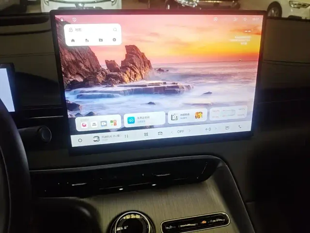 Geely Galaxy E5 — Фото автомобиля 12
