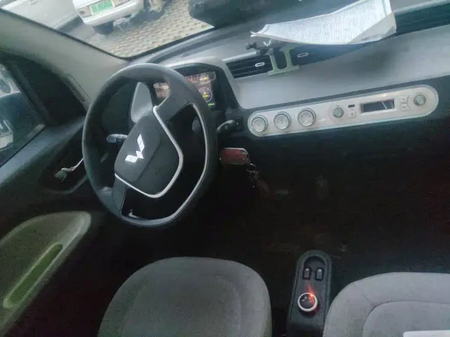 Wuling Hongguang Mini EV — Фото автомобиля 5