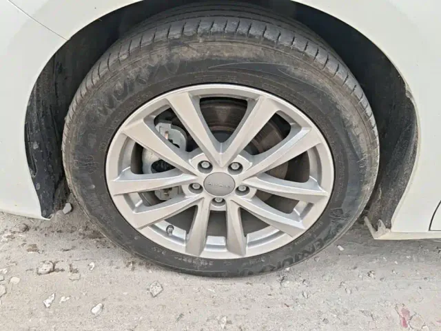 GAC Aion S — Фото автомобиля 22