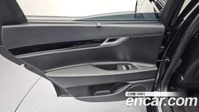 Genesis G80 Бензин 2.5 турбо AWD — Фото автомобиля 25