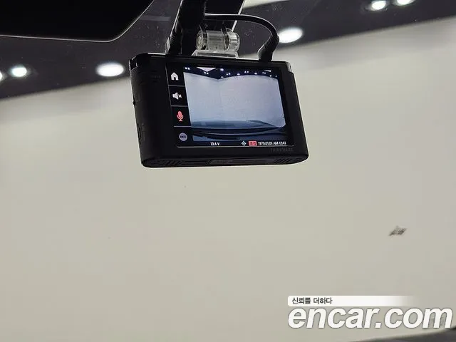 Genesis G90 Бензин 3.5 турбо AWD — Фото автомобиля 20
