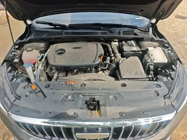 Geely Emgrand — Фото автомобиля 19