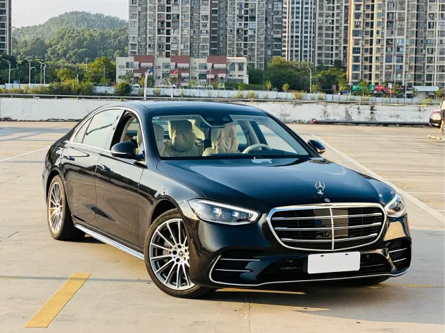 Mercedes-Benz S-Class — Фото автомобиля 3