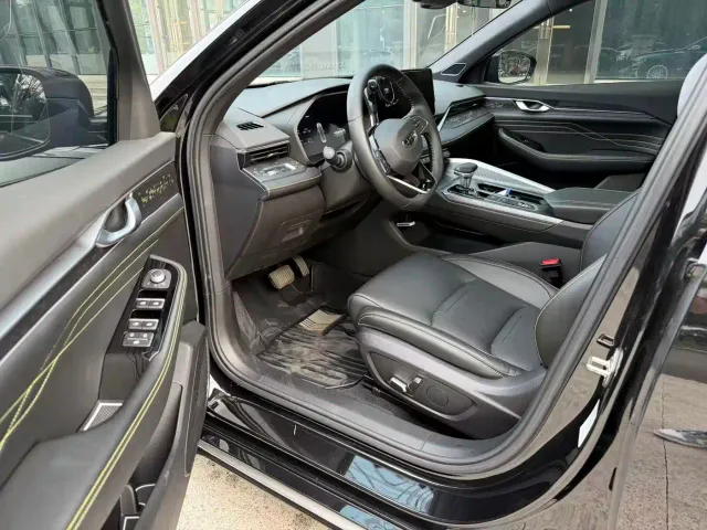 Geely Xingrui — Фото автомобиля 5