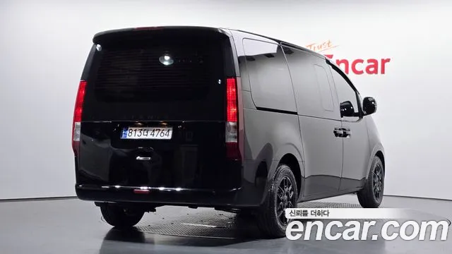 Hyundai Staria Staria L3.5 Карго 5 мест — Фото автомобиля 2
