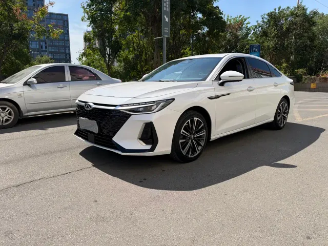 Chery Arrizo 8 — Фото автомобиля 2