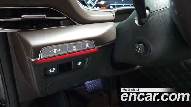 Genesis GV80 2.5T Бензин AWD — Фото автомобиля 30