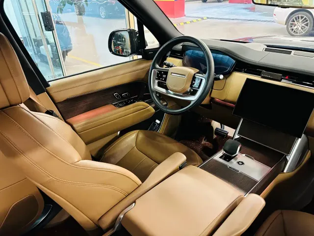 Land Rover Range Rover — Фото автомобиля 18