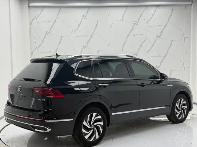 Volkswagen Tiguan L — Фото автомобиля 5