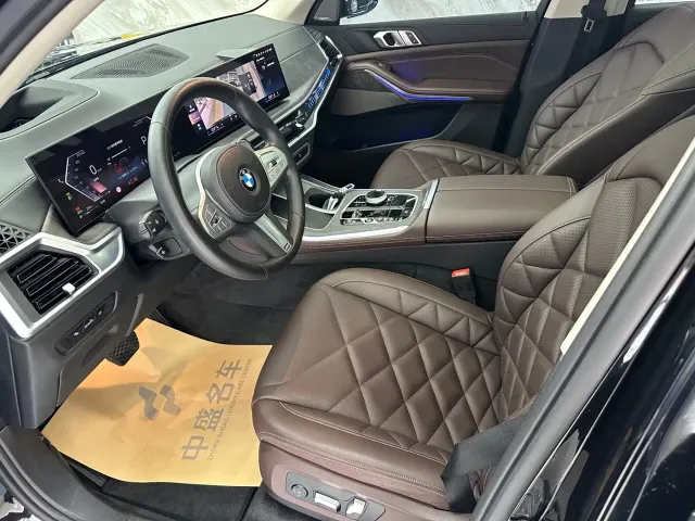 BMW X5 — Фото автомобиля 11