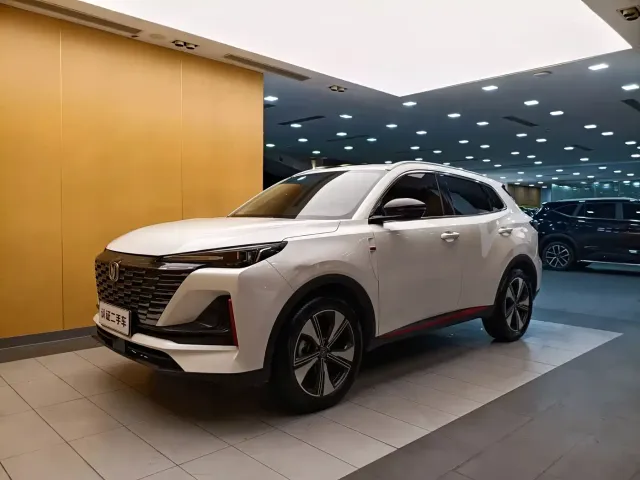 Фотография автомобиля — Changan CS55 Plus