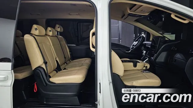 Hyundai Staria — Фото автомобиля 16