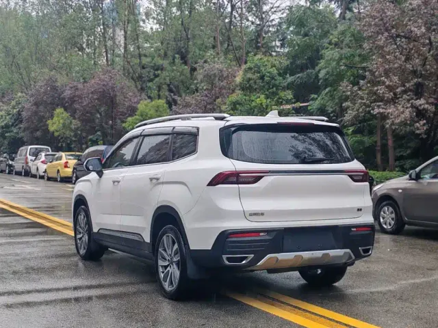 Geely Haoyue — Фото автомобиля 7