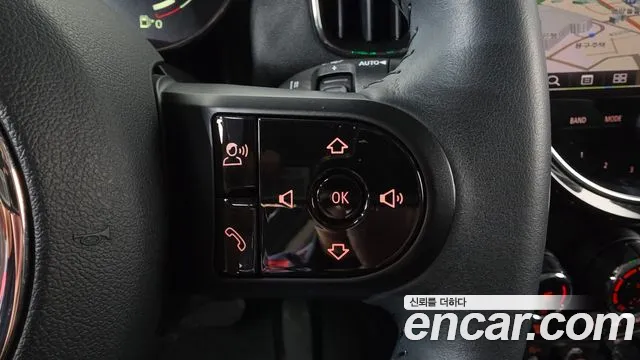 Mini Countryman — Фото автомобиля 12