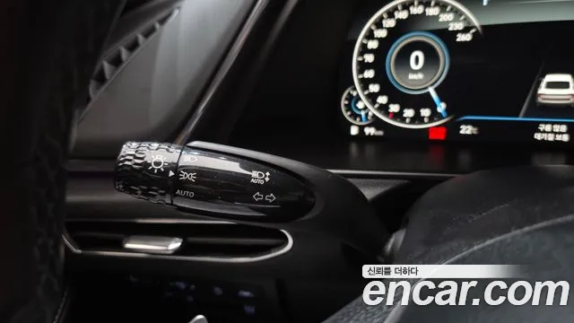 Hyundai Sonata — Фото автомобиля 26