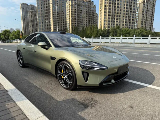 Xiaomi SU7 — Фото автомобиля 3